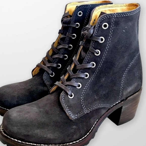 Frye Sabrina 6G Lace  Up Combat Boot - Picture 8 of 9